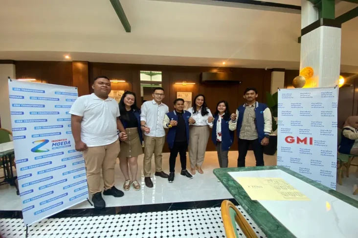 Dua Relawan Sepakat...