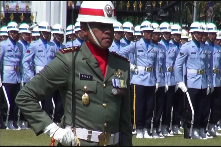 Jenderal TNI Bintang...