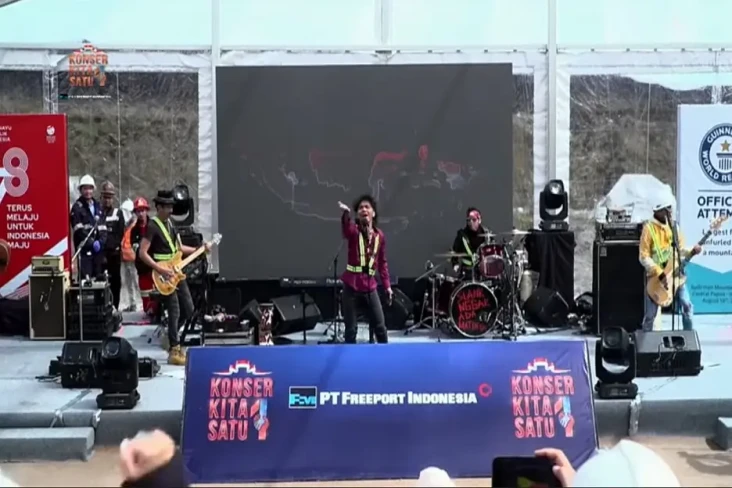Slank Konser HUT ke-78...