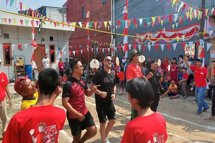 Seru! Bule Masuk Kampung...