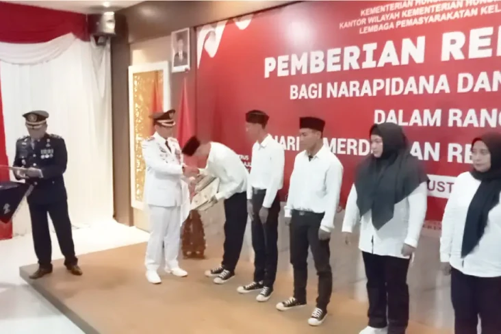 1.268 Warga Binaan di...
