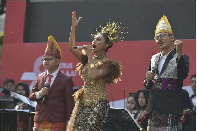 2 Alumnus SMK Finalis...