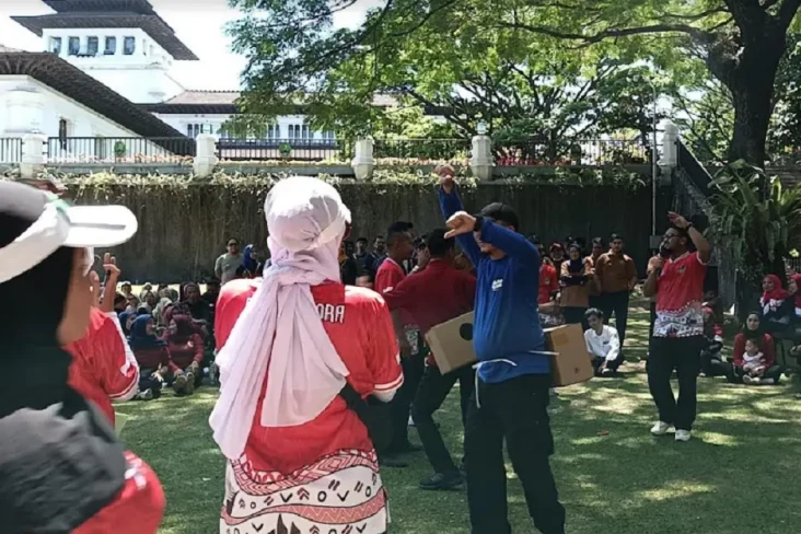 Meriahkan HUT Ke-78...