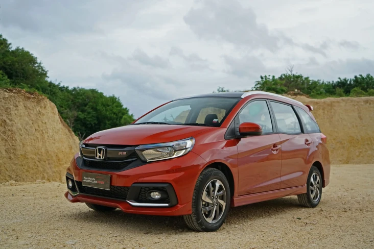 Mobilio Absen di GIIAS...