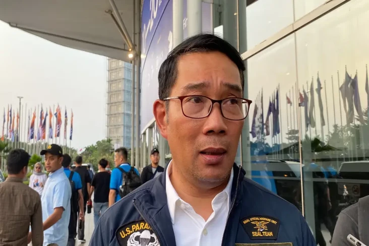 Ridwan Kamil Ajak Istri...