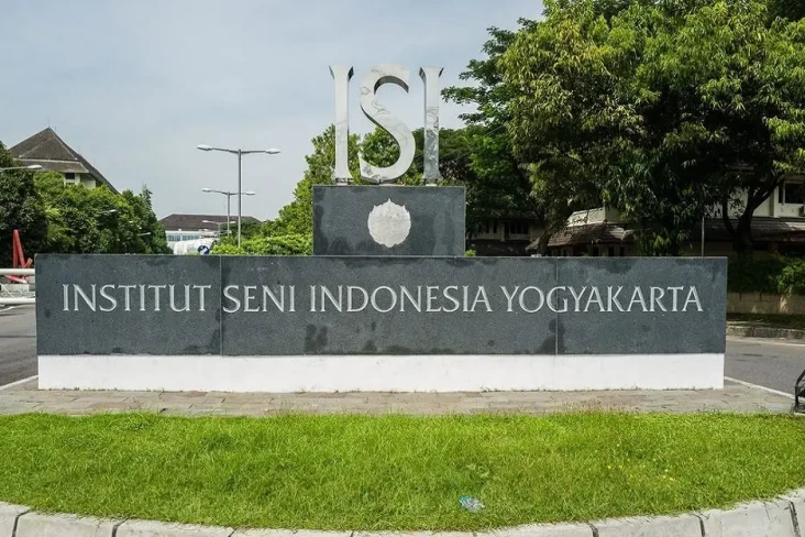 Apa yang Membedakan...