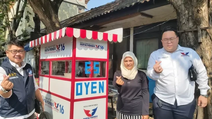 Gunakan Gerobak Perindo,...
