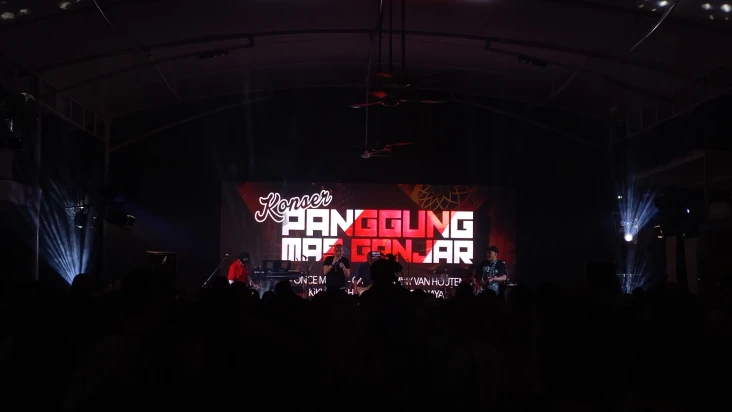 Konser Panggung Mas...