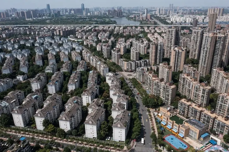 Ekonomi China Digebuk...