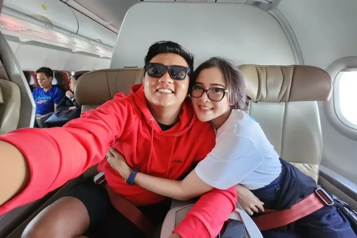 Bella Bonita Istri Denny...