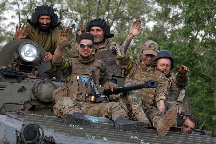 Tentara Bayaran Barat...