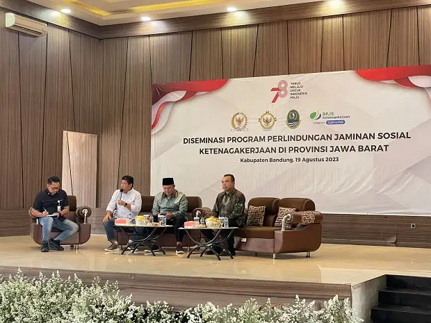 Gandeng DPR dan BPK,...
