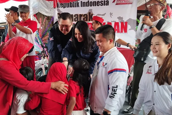 Momen Hary dan Liliana...