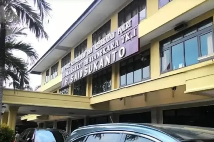 Korban Kecelakaan KM...