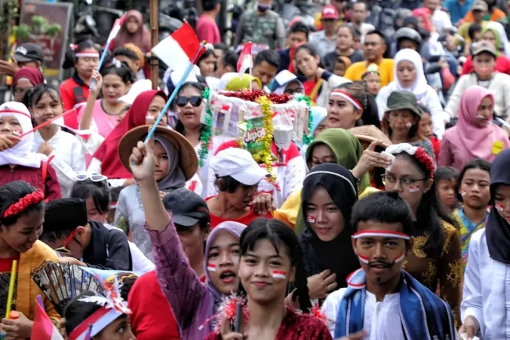 Meriahkan HUT RI, Sopir...