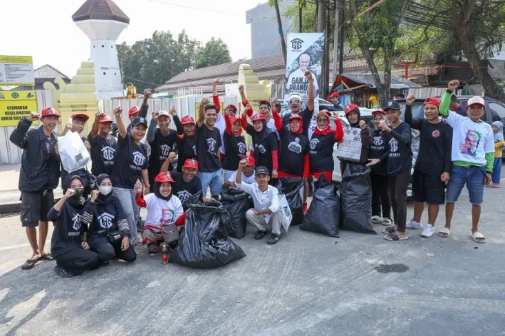 Peduli Kebersihan, Gardu...