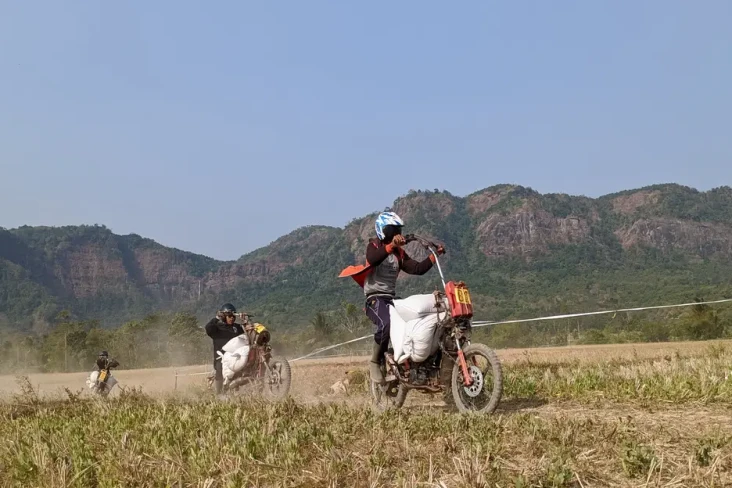 Serunya Balap Motor...