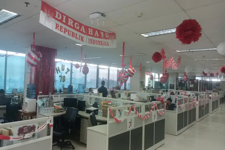 Hari Pertama WFH ASN...