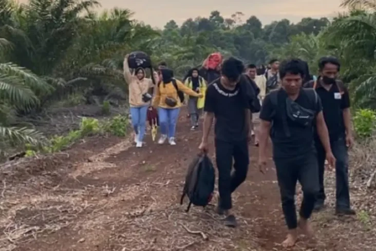Lanal Dumai dan Satgas...