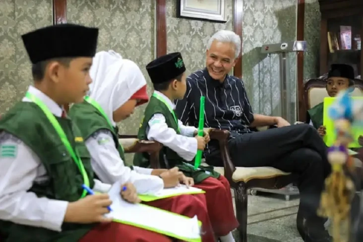 Wawancarai Ganjar, 7...