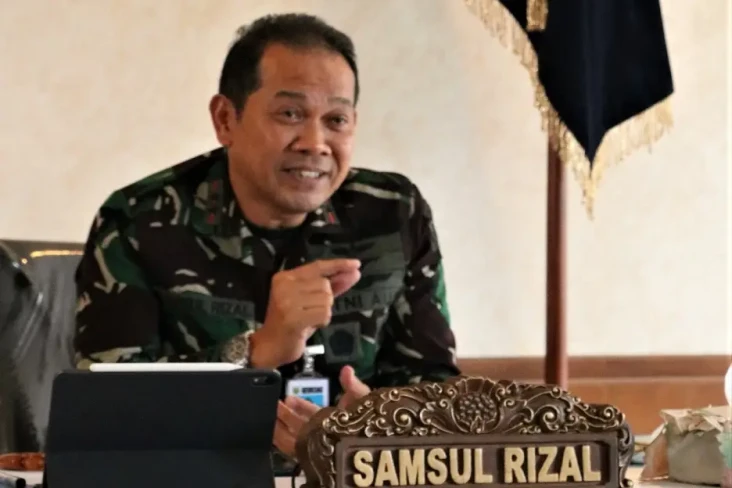 Profil Marsdya TNI Samsul...