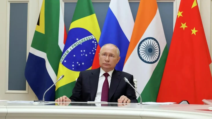 Putin: BRICS Tegas di...