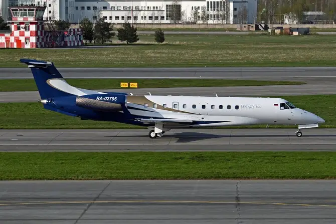 Jet Embraer yang Jatuh...