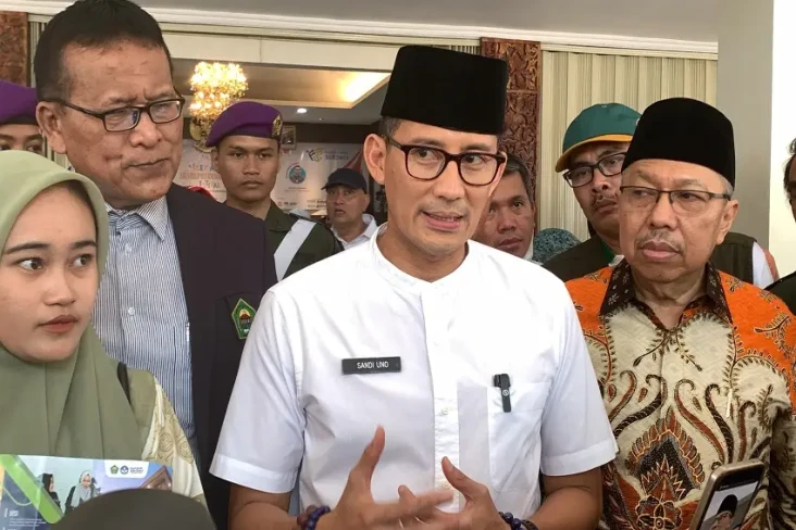 Sandiaga Uno Ingin Bahas...