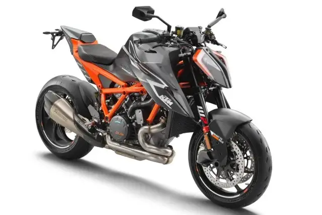 KTM Resmi Luncurkan...