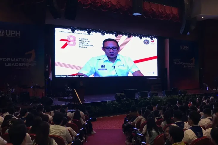 Sandiaga Optimis Mahasiswa...