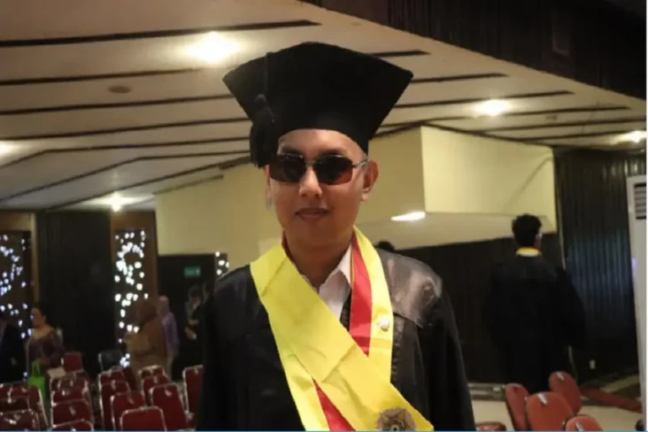 Sosok Farrel, Penyandang...