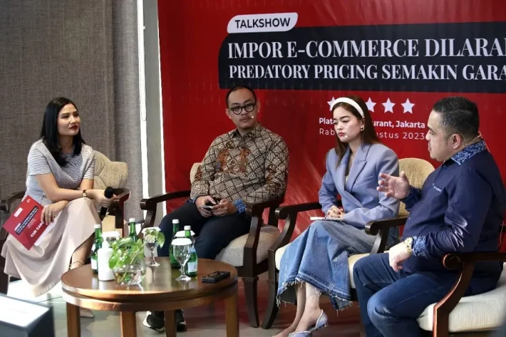 APLE dan Ekonom Beri...