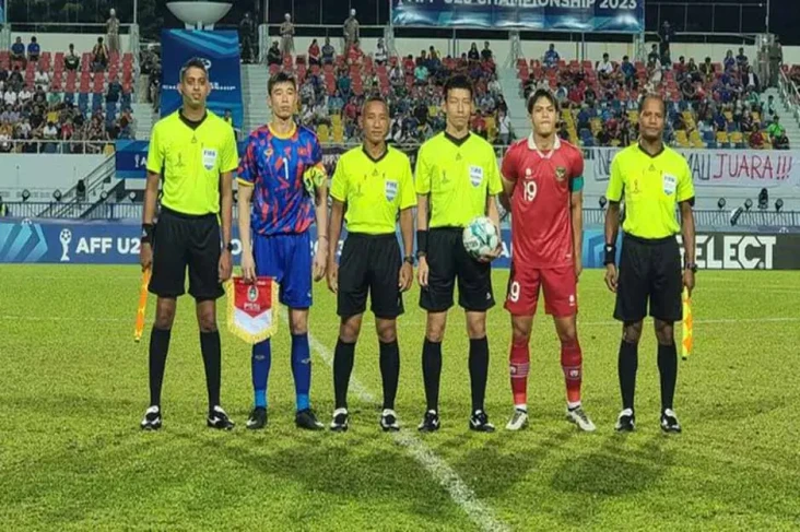 Indonesia vs Vietnam...