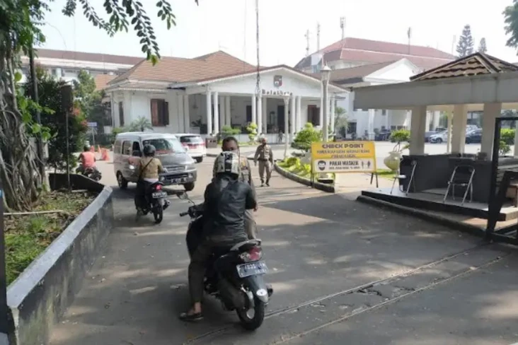 Pemkot Bogor Terapkan...