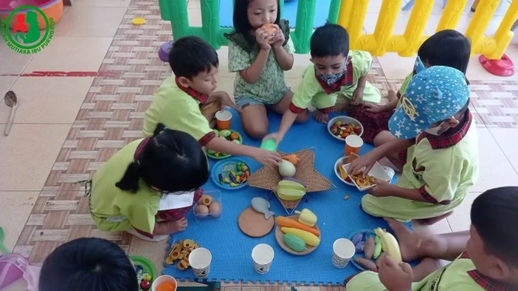 Penuhi Hak Anak untuk...