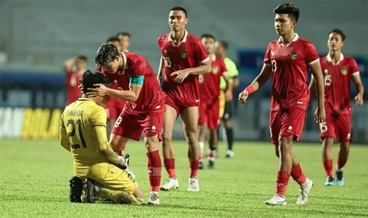 Penyesalan Ernando Ari:...