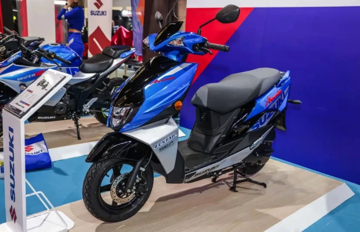 Suzuki Burgman 125 EX...