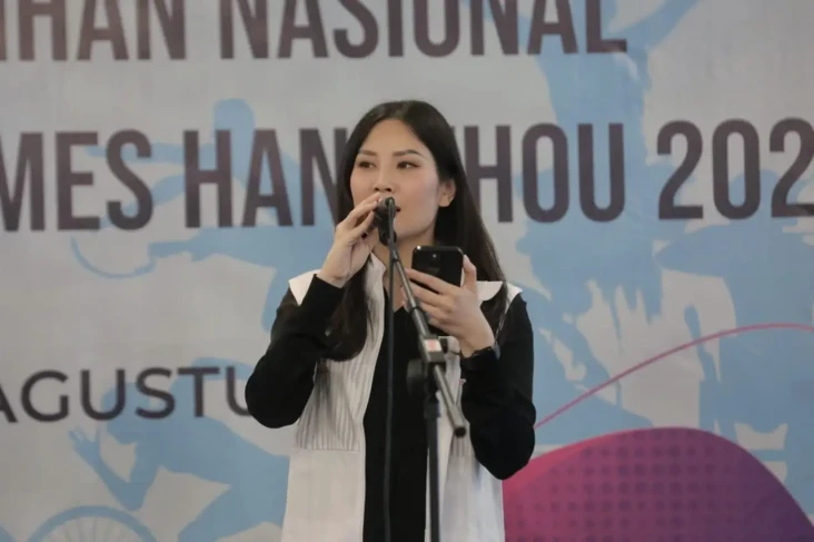Angela Tanoesoedibjo...