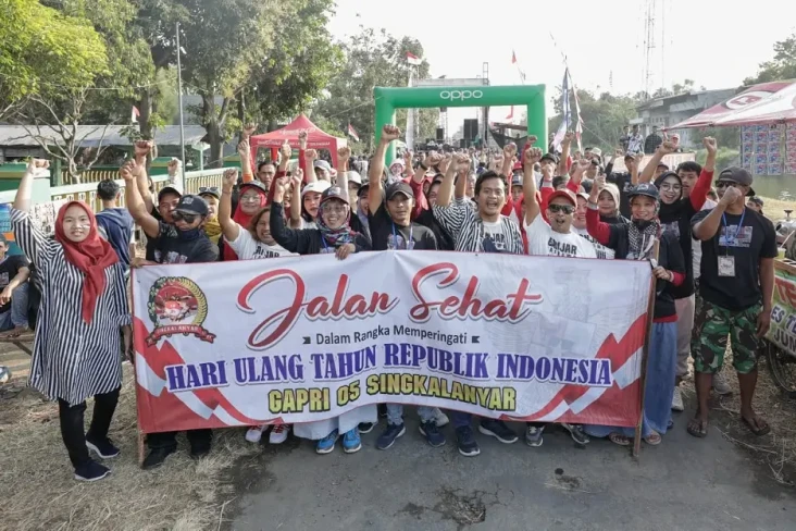 Eratkan Silaturahmi,...