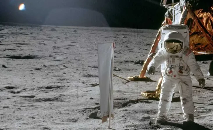 Begini Cara Astronot...