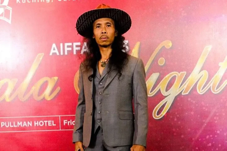 Yayan Ruhian Bintangi...