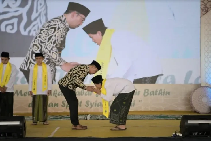 Ridwan Kamil Wisuda...