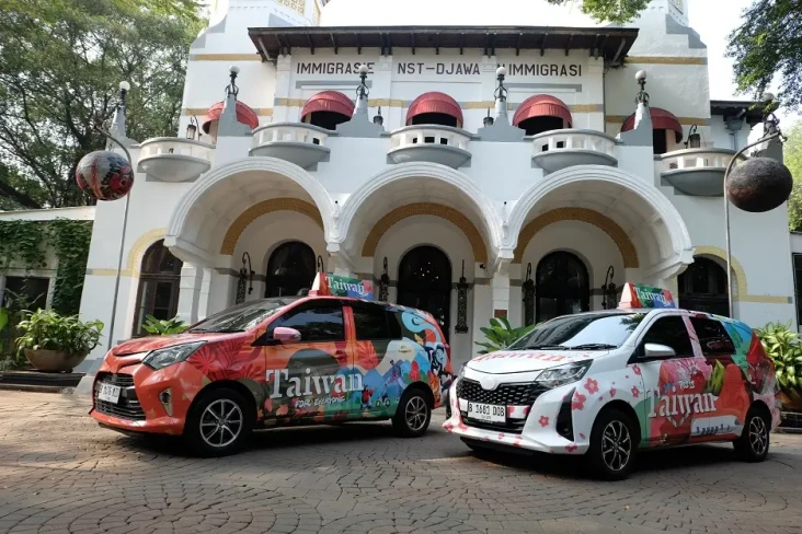 Promosikan Pariwisata,...