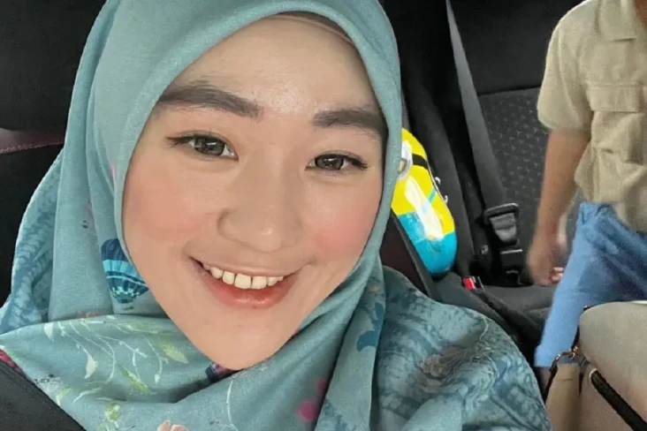 Larissa Chou Yakinkan...