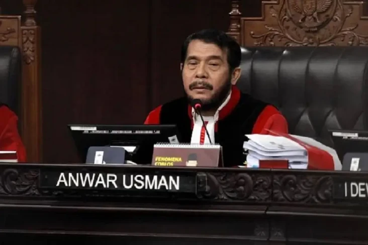 MK Tolak Gugatan Masa...