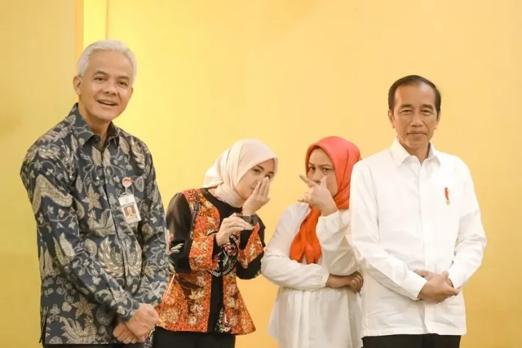 Iriana dan Siti Atikoh...