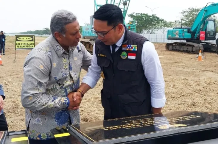 Beri Dukungan, Ridwan...