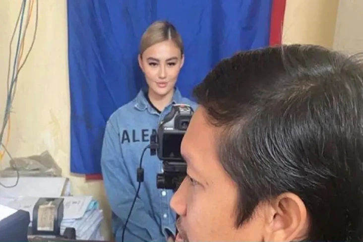Momen Agnez Mo Foto...