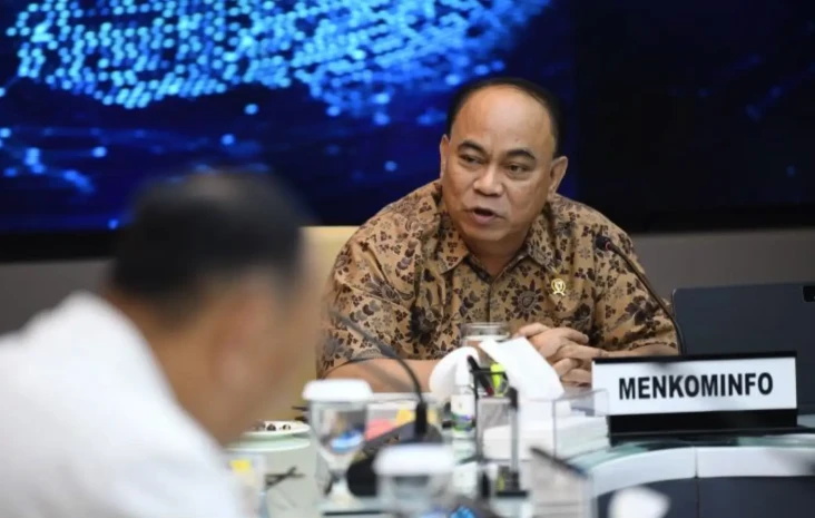 Menkominfo Budi Sebut...
