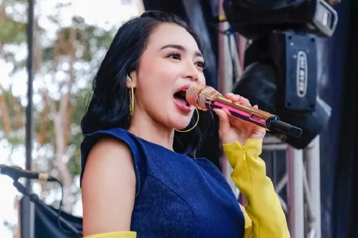 Wika Salim Di-bully...
